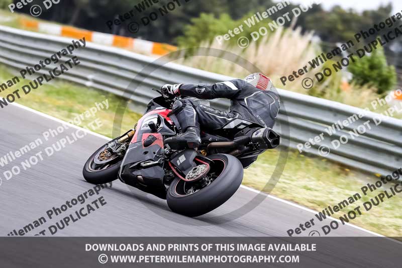 estoril;event digital images;motorbikes;no limits;peter wileman photography;portugal;trackday;trackday digital images